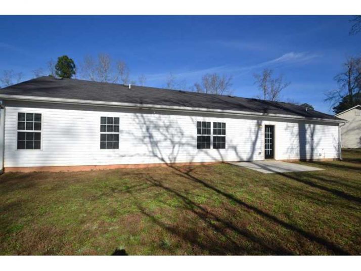 552 Bridgeport Place, Monroe, GA 30655