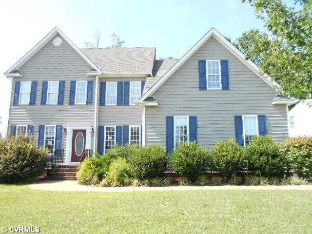 8747 Brays Fork Dr, Glen Allen, VA 23060