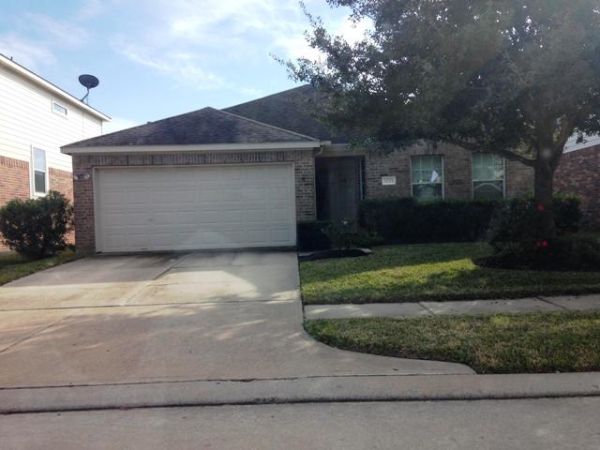 20723 Fernwick Village Drive, Cypress, TX 77433