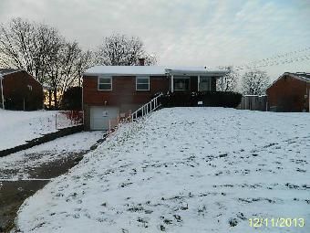 736 Illini Dr, Monroeville, PA 15146