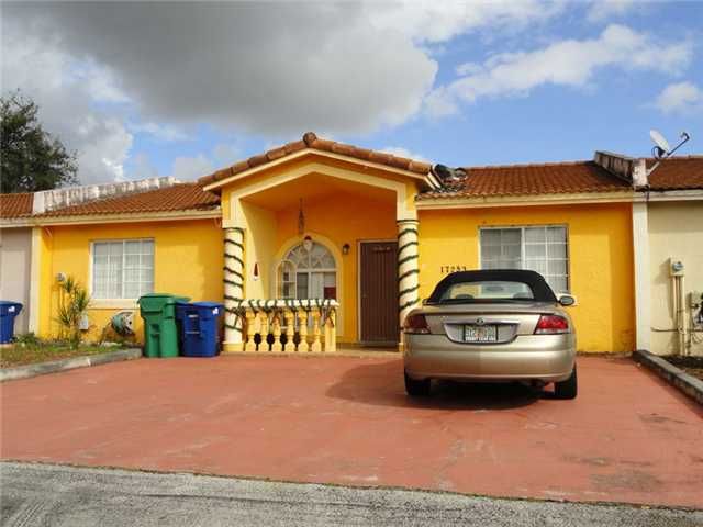 17253 NW 73 CT # 0, Hialeah, FL 33015