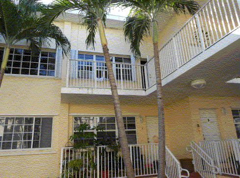 9725 BAY HARBOR TER APT 22, Miami Beach, FL 33154