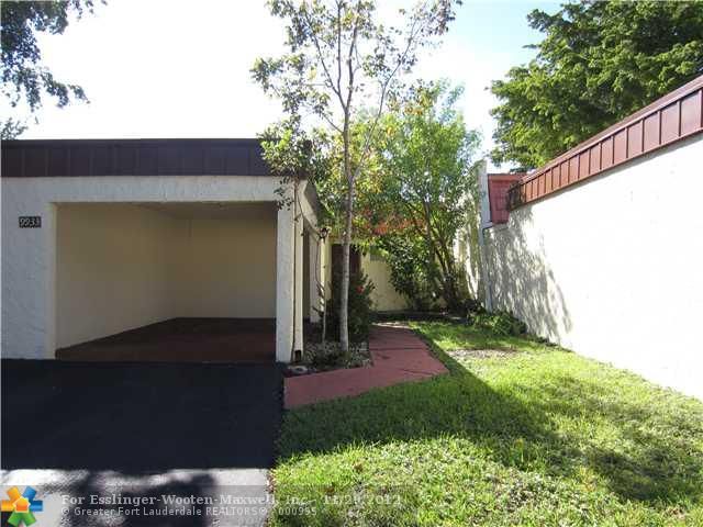 9933 NW 65TH CT # D15, Fort Lauderdale, FL 33321