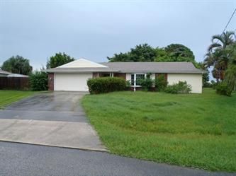 1545 Se Pitcher Rd, Port Saint Lucie, FL 34952