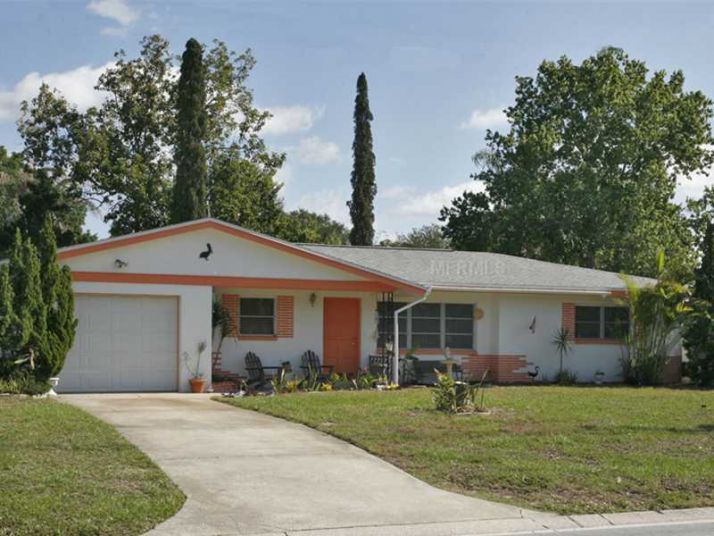 11735 86TH AVE, Seminole, FL 33772