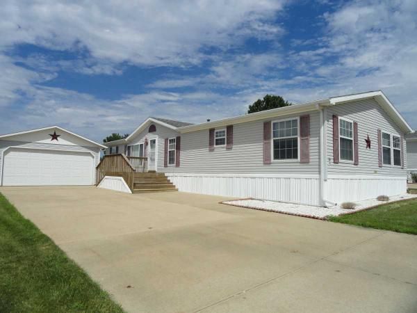 1360 Red Fox Way, Marion, IA 52302