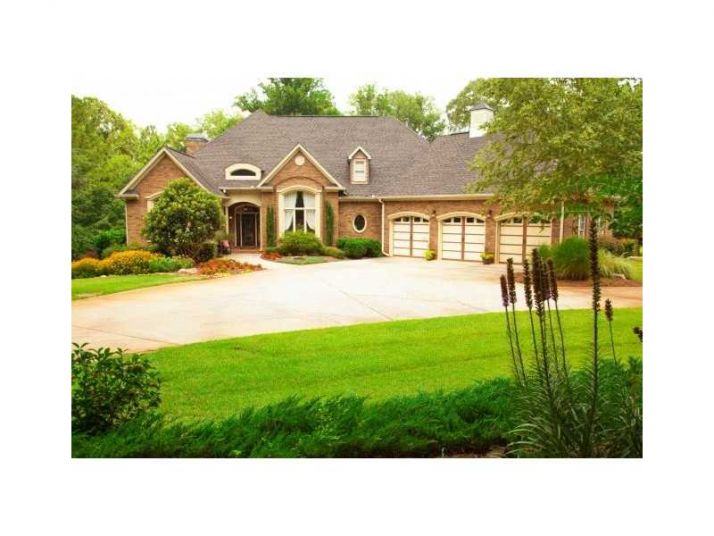 3045 The Springs Drive, Monroe, GA 30656