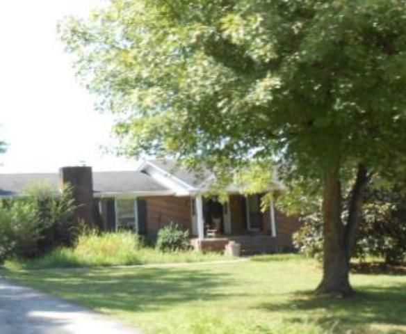 985 Yellow Creek Rd, Dickson, TN 37055