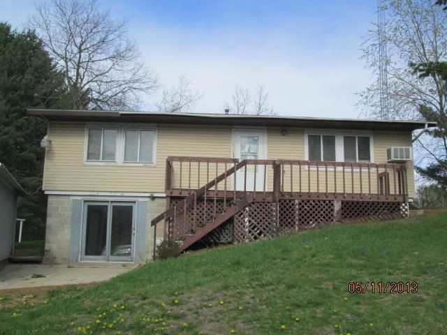 3214 County Road G, Oxford, WI 53952