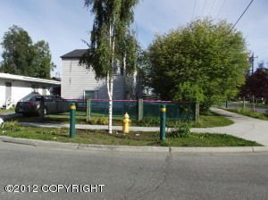 1045 E 9th Avenue, Anchorage, AK 99501