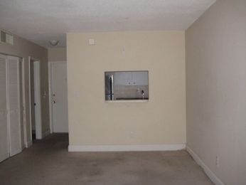 151 SE 6th Ave Apt 12, Pompano Beach, FL 33060