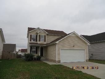 530 Oakmont Drive, Clarksville, TN 37042