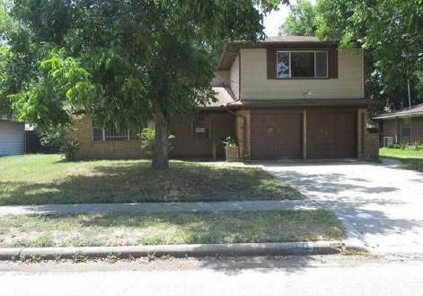 919 Saddle Rock Dr, Houston, TX 77088