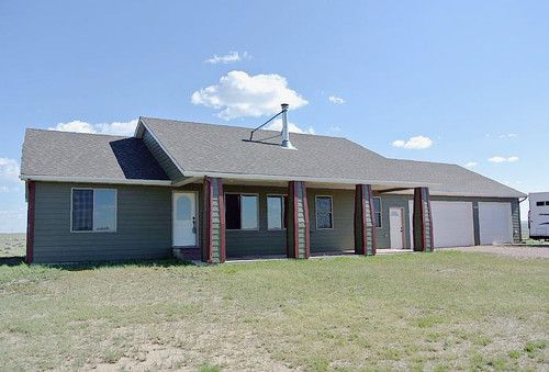 2 Quail Ln, Moorcroft, WY 82721