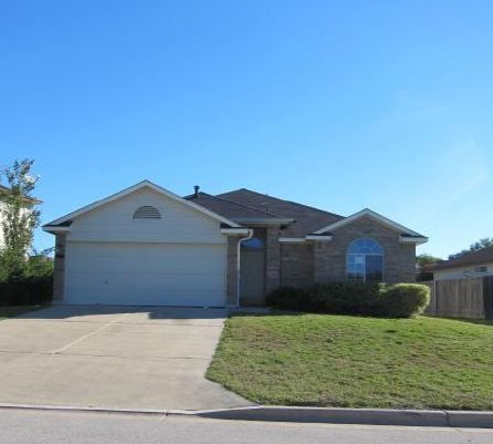 218 Lakemont Dr, Hutto, TX 78634