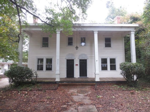 2303 Market St, Wilmington, NC 28403