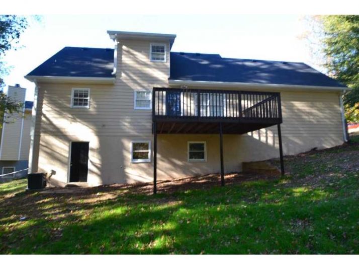 337 Summerville Drive, Lawrenceville, GA 30045