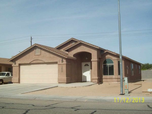 1606 E SAN PEDRO ST, San Luis, AZ 85349