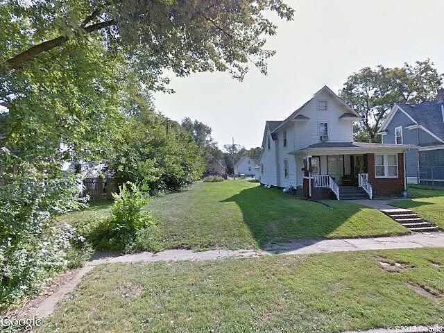 14Th St, Rock Island, IL 61201