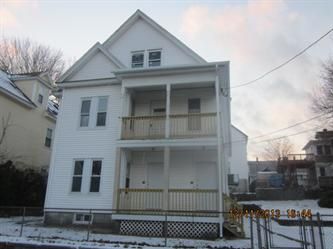 21 State St, Lowell, MA 01852