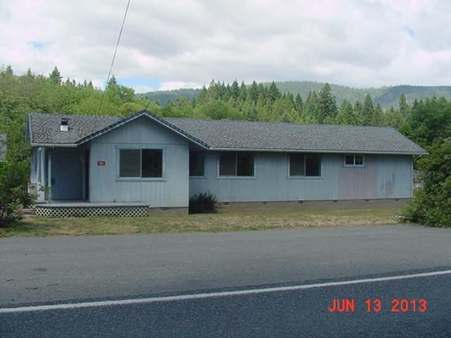 1436 Rockydale Rd, Cave Junction, OR 97523