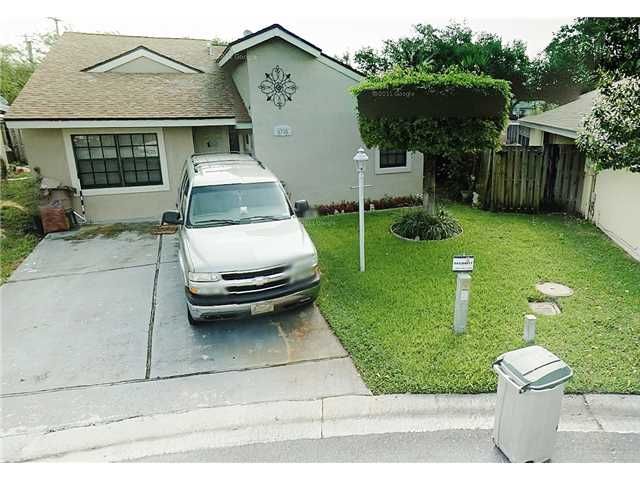 1731 SW 85TH TE, Hollywood, FL 33025