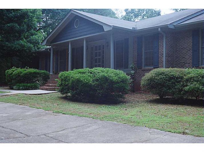 3258 Richards Drive, Snellville, GA 30039