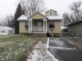 123 Westminster Ave, Youngstown, OH 44515