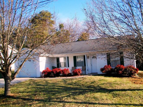 6340 Wilmouth Run Rd, Knoxville, TN 37918