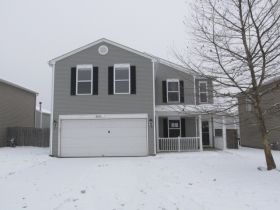 8330 Centenary Dr, Camby, IN 46113