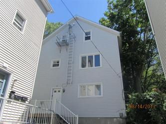 42 Rocliffe St, Fall River, MA 02723