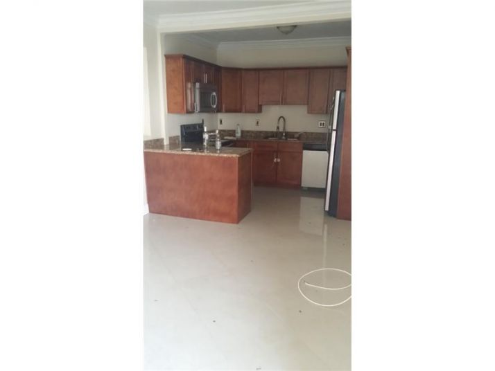 736 NW 45 ST # 2, Miami, FL 33127