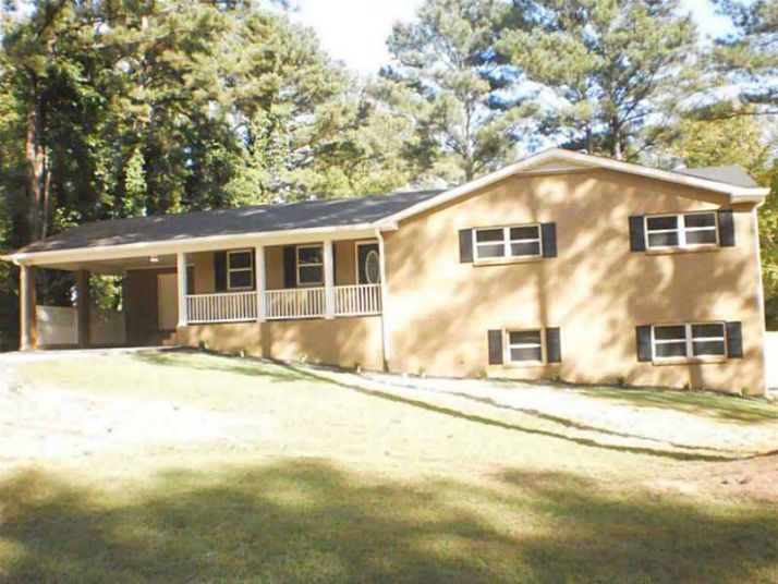 1135 Apollo Drive, Atlanta, GA 30331