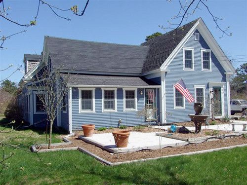 50-52 Pleasant St, Dennis Port, MA 02639