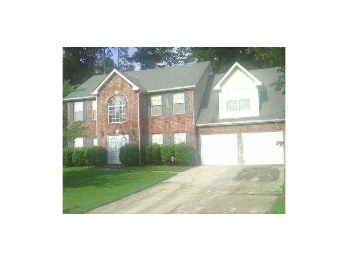 700 Wren Walk, Stone Mountain, GA 30087