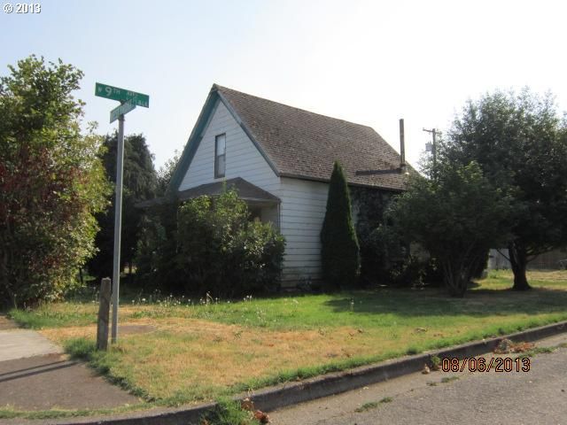 877 Front St, Junction City, OR 97448