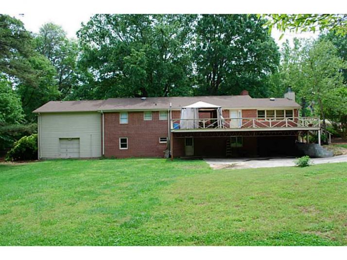 1298 Burns Drive, Gainesville, GA 30501