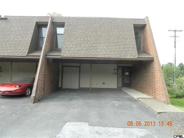 709 Cedar Ridge Ln, Mechanicsburg, PA 17055