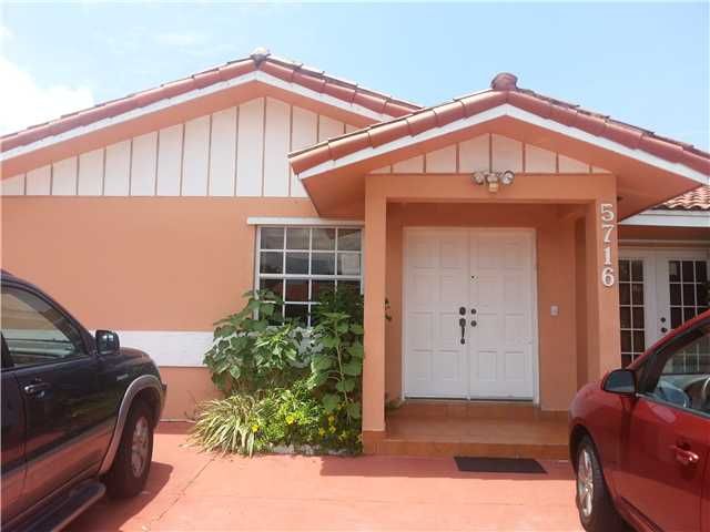 5716 SW 149 PL, Miami, FL 33193