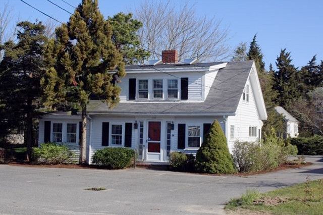 196 Main St, West Dennis, MA 02670