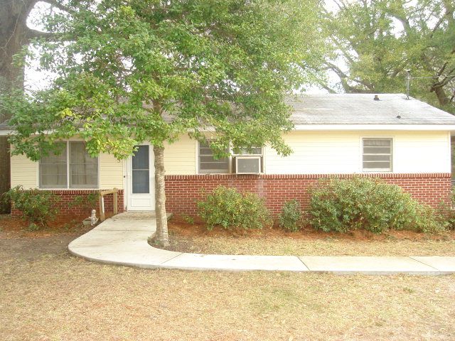 303 2nd Ave, Andalusia, AL 36420