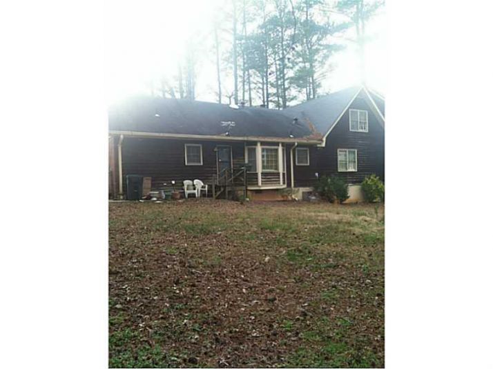 2496 Stone Drive, Lilburn, GA 30047