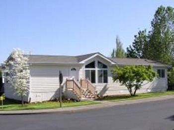 4155 NE Three Mile Ln #43, Mcminnville, OR 97128