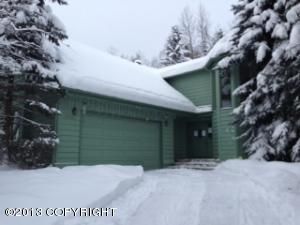 4811 Hunter Drive, Anchorage, AK 99502