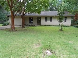 5869 Kinder Drive, Jackson, MS 39211