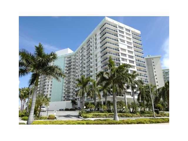 3725 S OCEAN DR # 917, Hollywood, FL 33019