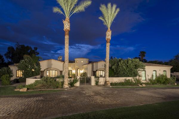 5615 N Invergordon Road, Paradise Valley, AZ 85253