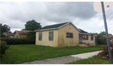 2110 NW 59 ST Miami, FL 33142