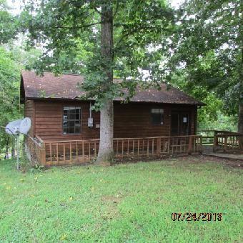 108 Cooper View Ln, Jacksboro, TN 37757