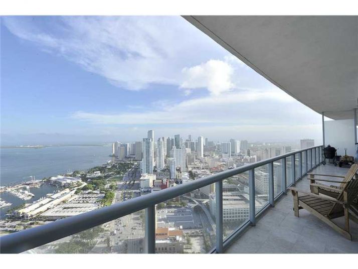 888 BISCAYNE BL # 5405, Miami, FL 33132